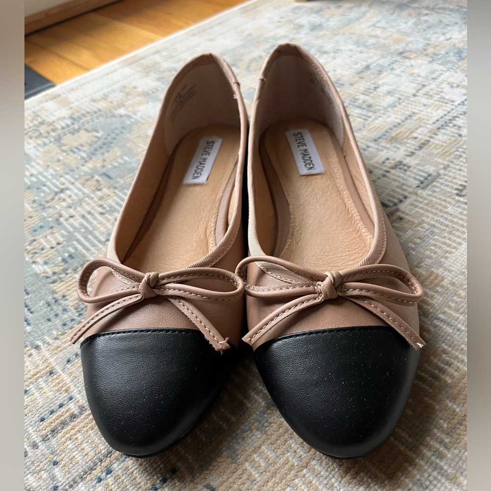 Steve Madden Ellison Natural. Brand new, never worn. Size 8.5.